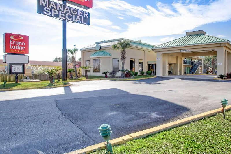 Econo Lodge Inn & Suites Gulfport Exterior foto